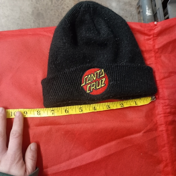 Santa Cruz Skateboards Black and Red Knit Beanie - Picture 5 of 8